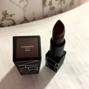 NARS DOMINATRIX LIPSTICK